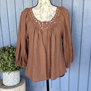 MAX STUDIO With Neckline Details Size Large Copper Rose Color